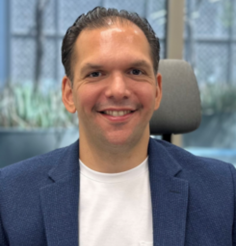 Dr Ozan Koseoglu
